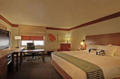 La Quinta By Wyndham Chicago Hotel