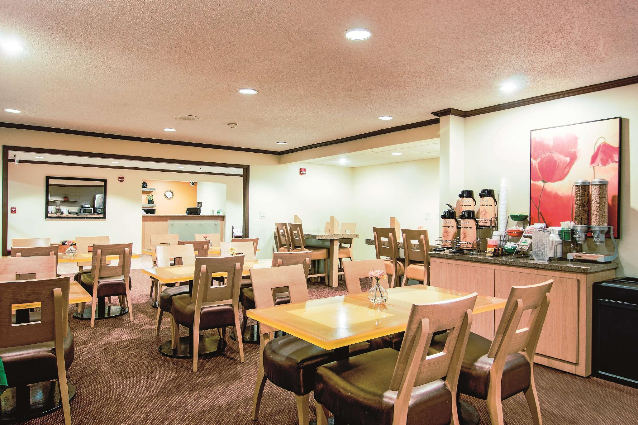 La Quinta By Wyndham Chicago Hotel 3*