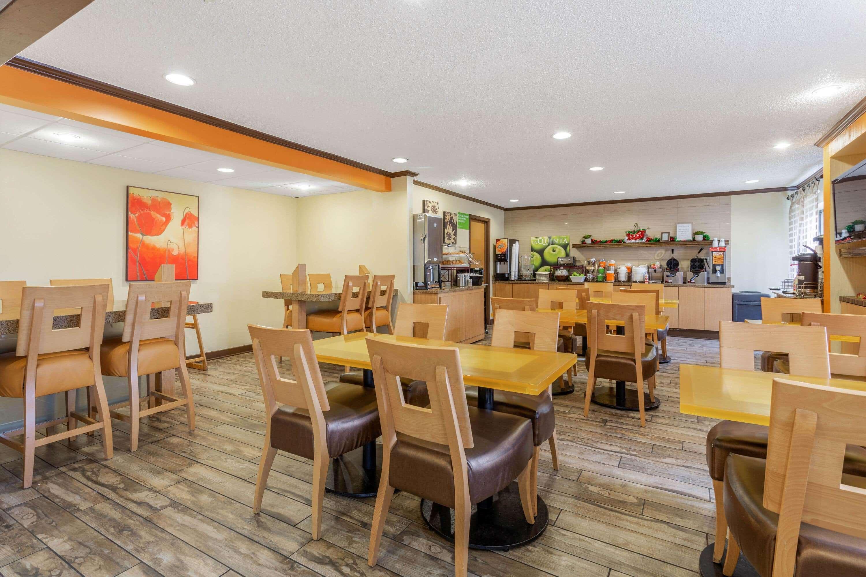 La Quinta By Wyndham Chicago