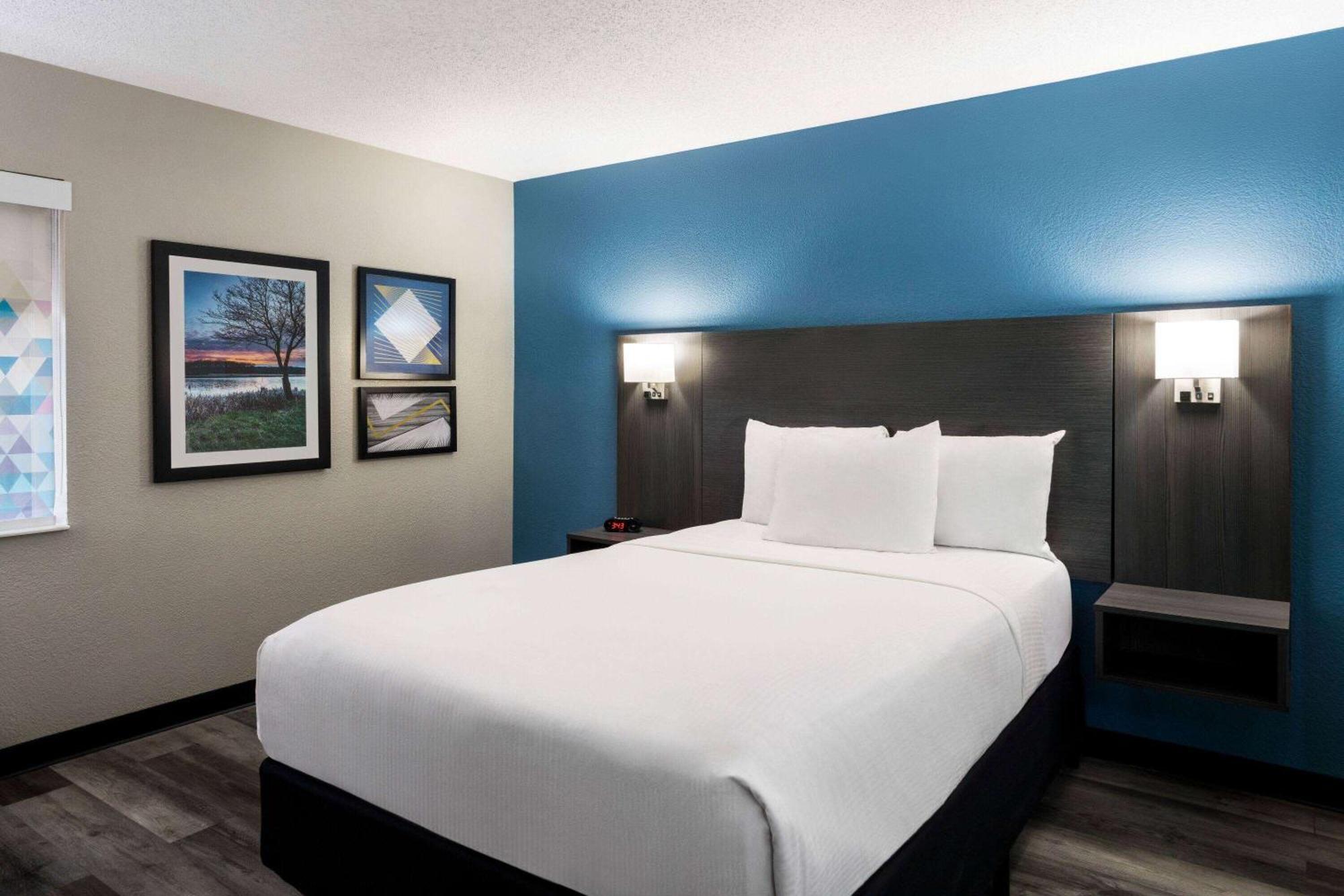 La Quinta By Wyndham Chicago Hotel